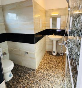 Ένα μπάνιο στο Cozy Haven Guesthouse +14 φωτογραφίες