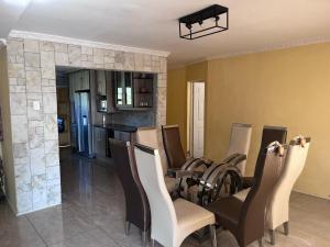 Kuchyň nebo kuchyňský kout v ubytování Rural Escape at Engcobo, Eastern Cape