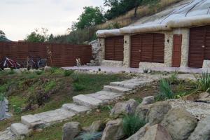 Zahrada ubytování Sirocave barlang apartmanok