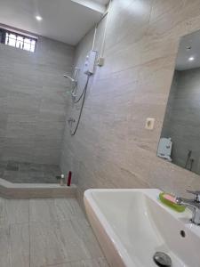 Fotografie z fotogalerie ubytování Anuza Villa Calodyne v destinaci Calodyne