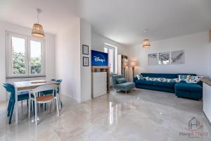 Ruang duduk di Prestige Residence - Sea view - Free parking