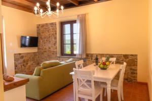 Ruang duduk di Appartamento in Villa con Jacuzzi
