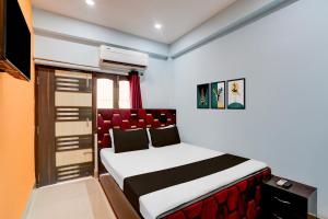 Gambar di galeri bagi Hotel O Dreamy Inn Baba Chowk Bus Stand di Dīgha
