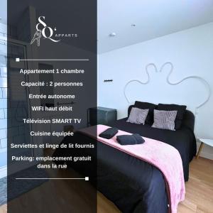een poster van een slaapkamer met een bed met een roze deken bij SQ'Appart x in Saint-Quentin +2 foto's