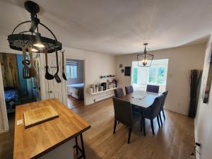 Φωτογραφία από το άλμπουμ του Chalet familial, vue sur le lac σε Saint-Calixte