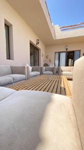 Χώρος καθιστικού στο Villa El raha