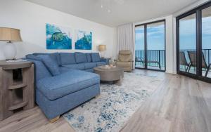 Khu vực ghế ngồi tại Phoenix X 904 condo