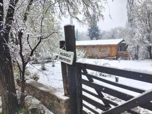 Το Cabaña en zona serrana τον χειμώνα +2 φωτογραφίες