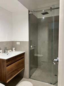 Ένα μπάνιο στο Modern apartment in Lima