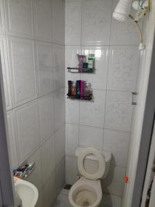Ένα μπάνιο στο apartamento-cobertura