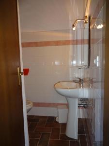 Phòng tắm tại Agriturismo Palareta