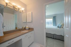 Foto sihtkohas Fulton asuva majutusasutuse Seaside Cottage with water views! galeriist +18 fotot