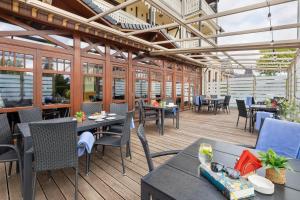 Εστιατόριο ή άλλο μέρος για φαγητό στο Hotel&Spa Stary Dziwnów basen swimming pool