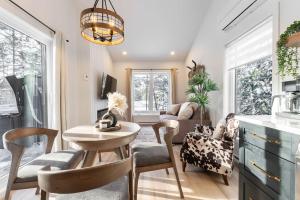 Khu vực ghế ngồi tại Condo and Spa - Le Saloon Nordik