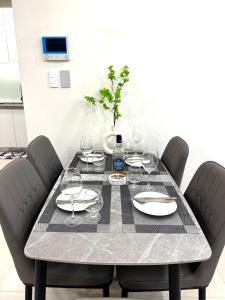 Galería fotográfica de The Glory Midori Park 2BR Pool Gym free, gần Aeon en Ga Phú Trung