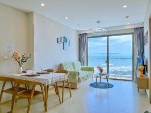 Χώρος καθιστικού στο The Song Premium Apartment - Khang's House