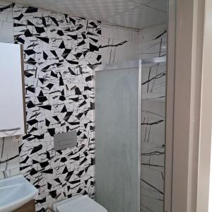 Bilik mandi di BONE BEST OTEL