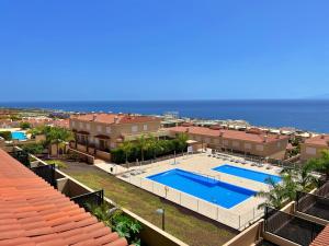 Bazén v ubytování Townhouse with Ocean View nebo v jeho okolí