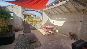 Μπαλκόνι ή βεράντα στο Charmant studio avec terrasse