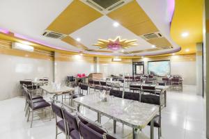 Εστιατόριο ή άλλο μέρος για φαγητό στο Hotel O Sun And Shine