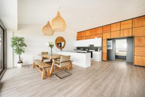 Η κουζίνα ή μικρή κουζίνα στο Amazing beach apartment