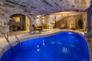 Bassein majutusasutuses Sobek Palace või selle lähedal