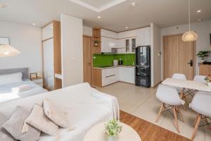 Gallery image of Green Apartment Ha Long in Ha Long