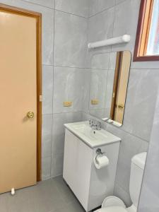Ένα μπάνιο στο True blue Motor Inn