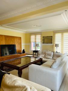 Fotografie z fotogalerie ubytování Belmont Villa v destinaci Accra + 216 fotografií