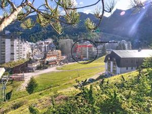Photo de la galerie de l'établissement Zen altitude 6 personnes, à Gourette