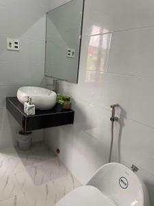 Ένα μπάνιο στο Pine Garden Homestay Hue +38 φωτογραφίες