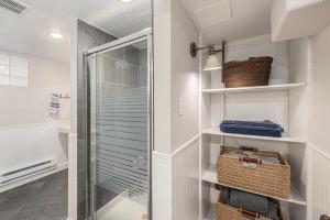 Ένα μπάνιο στο Secret Garden Retreat In Park Hill +40 φωτογραφίες