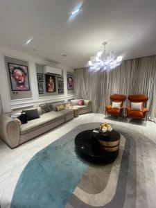 Fotografie z fotogalerie ubytování Sujimoto Shortlet Ave Forche, Banana Island, Ikoyi v destinaci Ikoyi