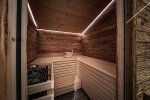 Gambar di galeri bagi Loft in the Alps Penthouse di Schwendau