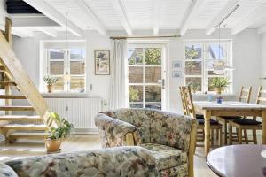 Gallery image of 9009-Hasle-Heroldsgade-7 in Hasle