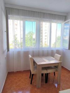 Gambar di galeri bagi Apartment Bus Station di Podgorica