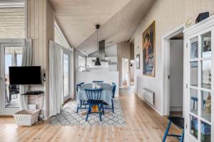 Fotografie z fotogalerie ubytování 1416-Aakirkeby-Holsteroddevej-9 v destinaci Vester Sømarken