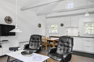 Kuchyň nebo kuchyňský kout v ubytování 9002-Hasle-Campanella-6-A