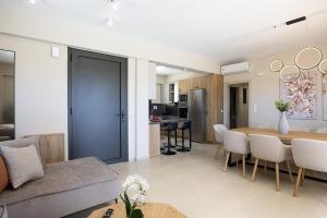 Η κουζίνα ή μικρή κουζίνα στο Emmanouil Private Villa A