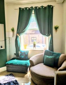 LindleyにあるHuddersfield Town Canal Retreat pet friendlyのギャラリーの写真