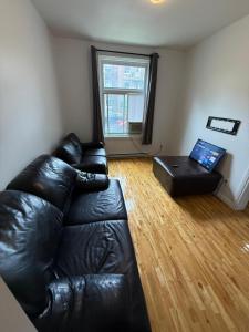Gallery image of 3 bedrooms apartment on 6eme ave Verdun in Montréal +2 photos