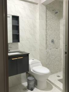 Koupelna v ubytování Santa Cruz Home + 19 fotografií