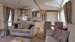 Posezení v ubytování Hampton's Retreat, Haven Church Farm