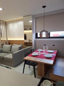 Χώρος καθιστικού στο Vivencie Studio luxuoso no centro próximo ao Metrô Carioca