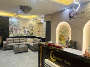 Imagen de la galería de Crescent Inn, en Greater Noida 111 fotos más