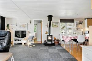 Afbeelding uit fotogalerij van 4714-Aakirkeby-Boderne-12 in Åkirkeby