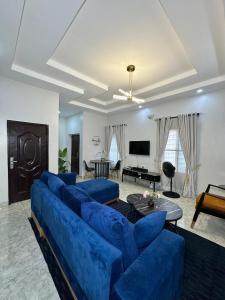 Afbeelding uit fotogalerij van Home from Home Lekki - 2 Bedroom Idado Lekki in Lagos