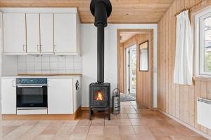 Una cocina o cocineta en 3673-Nexo-Frederiksvej-54