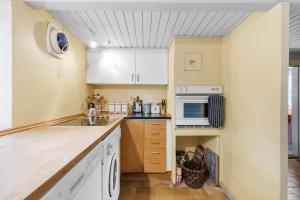 Photo de la galerie de l'établissement 5568-Gudhjem-Melsted-By-19, à Gudhjem