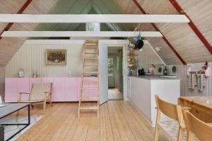 Kuchyň nebo kuchyňský kout v ubytování 2507-Nexo-Ostre-Fort-Alle-10